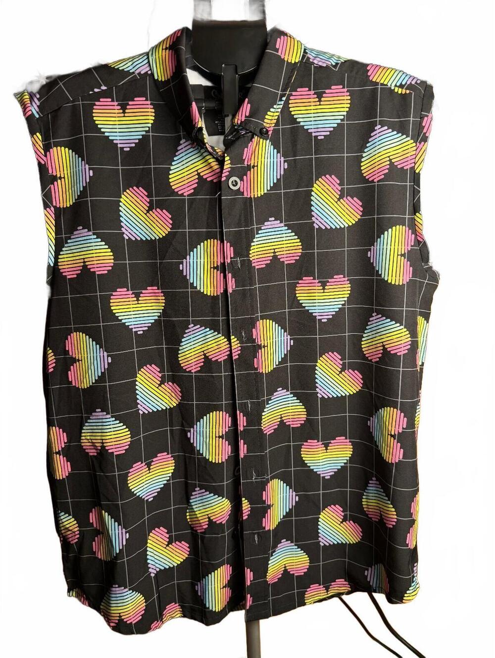 Sleeveless Button-Up Shirt with Rainbow Hearts Print all over sz L pride LGBT